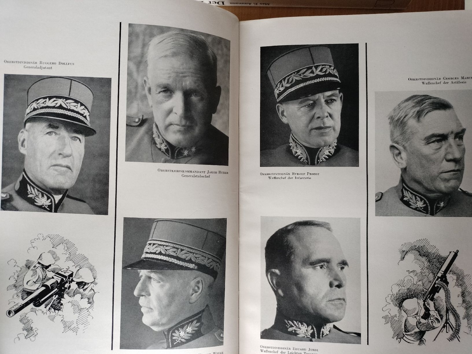 Bücher: Antikes Schweizer Armee Militär Buch – Gebraucht aus Schwanden Sigrisw von Wibe81 5