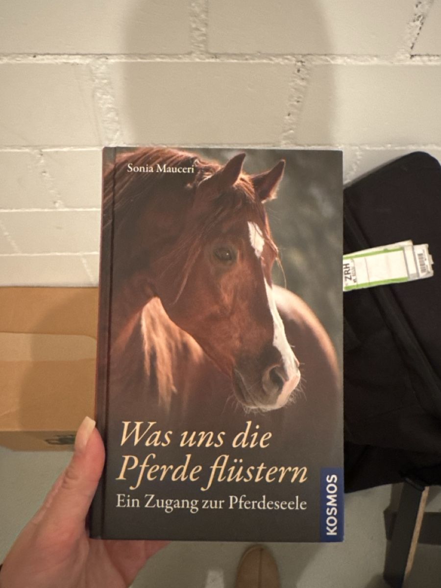 Libri: Was uns die Pferde flüstern – Nuovo (secondo la descrizione) da St. Gallen venduto da jas_m6t2