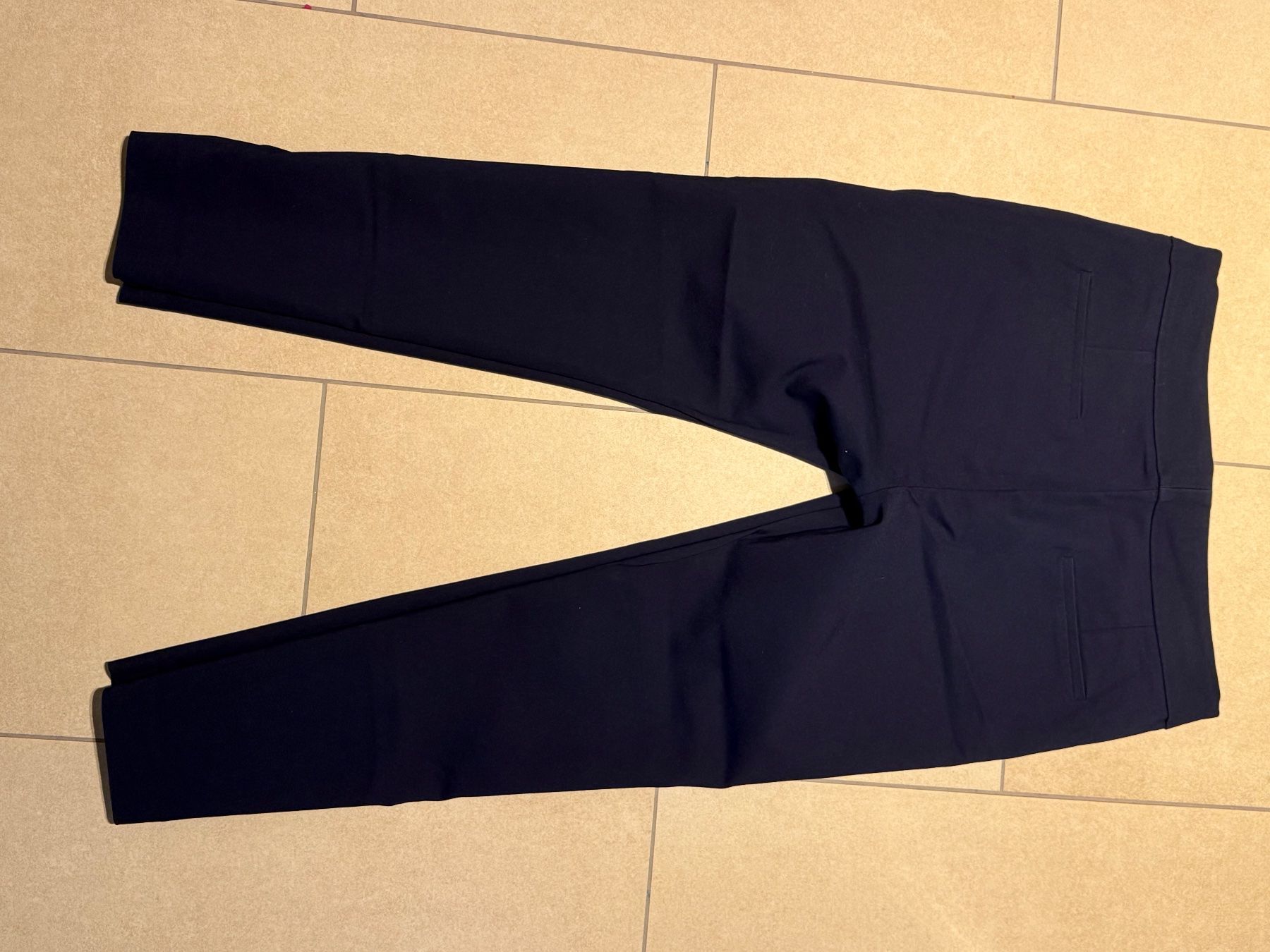 H&M Pantaloni: Pantalon / Hose - 42 – Usato da Belmont-Lausanne venduto da Michelle_Srdr_ 1