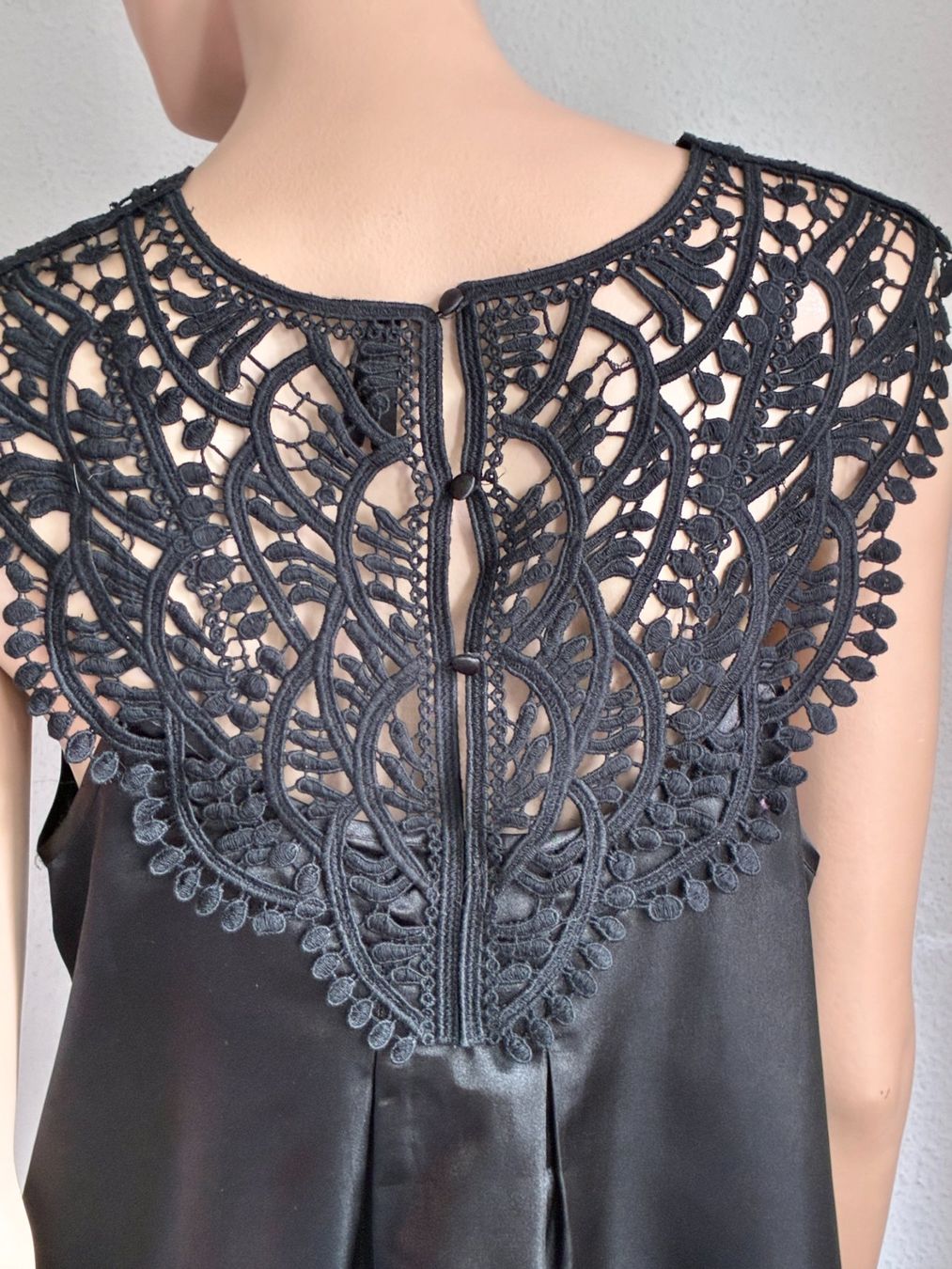Pepe Jeans Vestiti: Schwarzes Kleid von PEPE JEANS Seventy three – Usato da Kloten venduto da Nephty 8