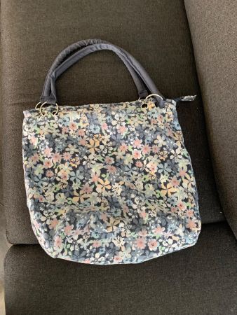 Tolle Freizeittasche mind 24x34cm