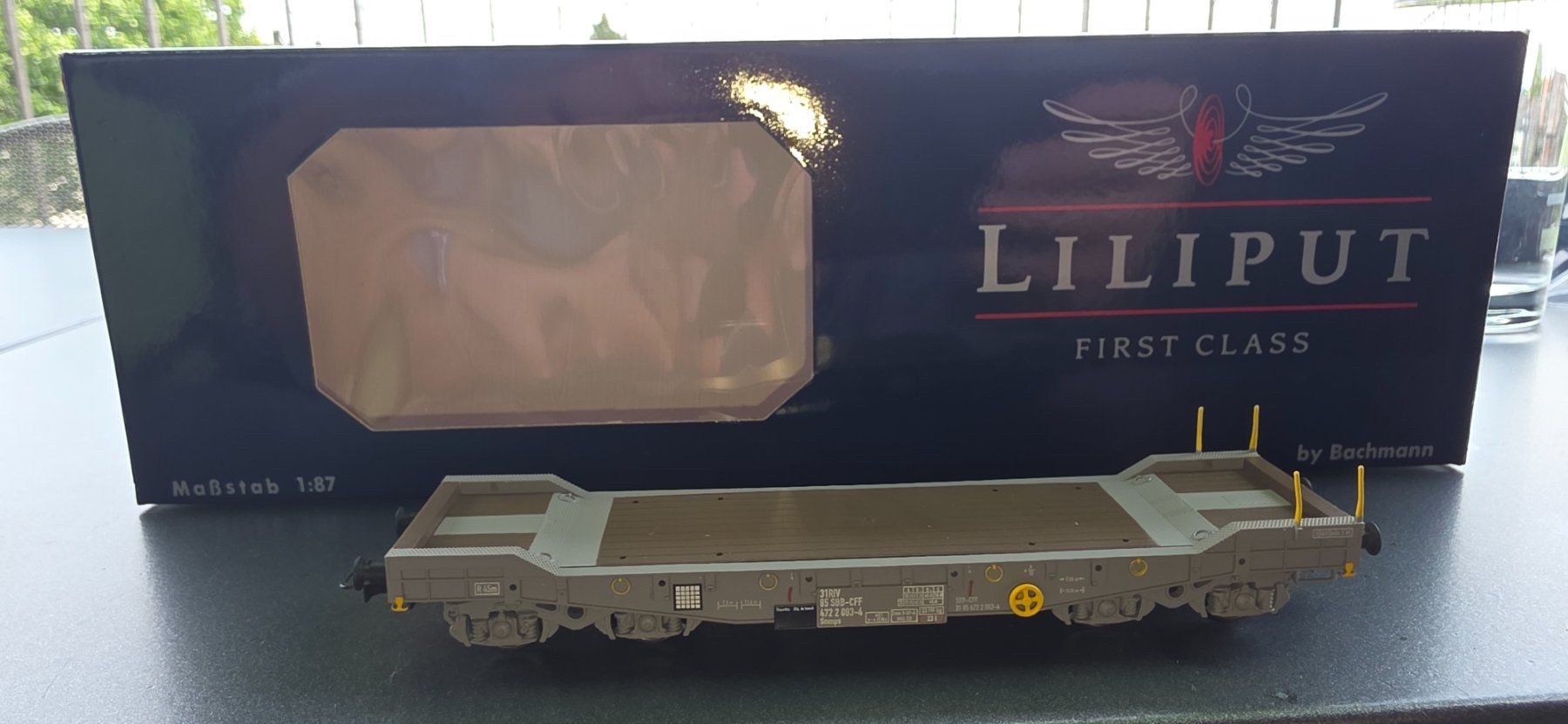 Liliput Modellini di ferrovie: 2 Stk. Panzertragwagen Liliput L225704 – Nuovo (secondo la descrizione) da Besenbüren venduto da Zobicom 1