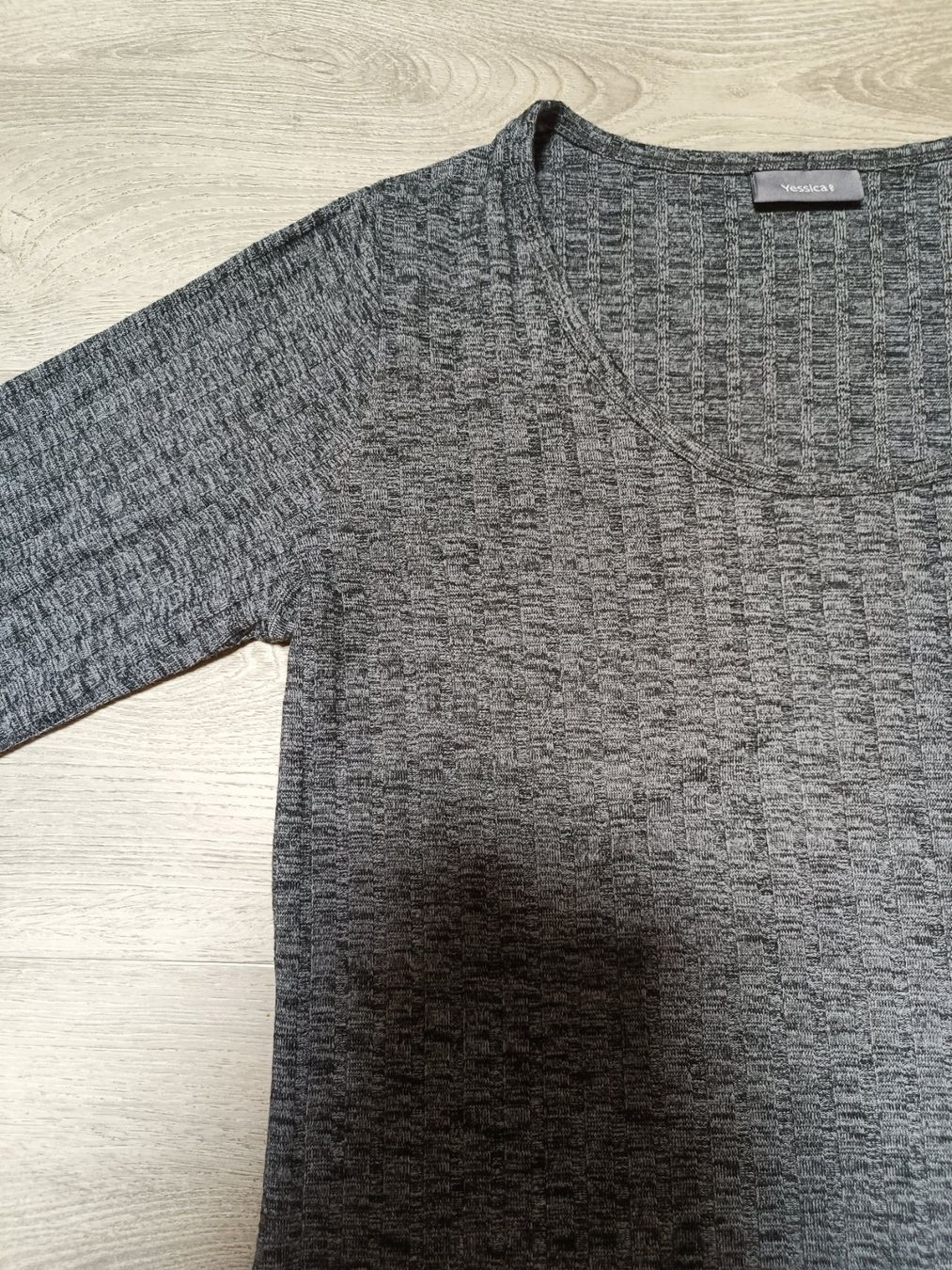 T-shirt: Shirt grau M – Usato da Bätterkinden venduto da Elefantenzoo 1