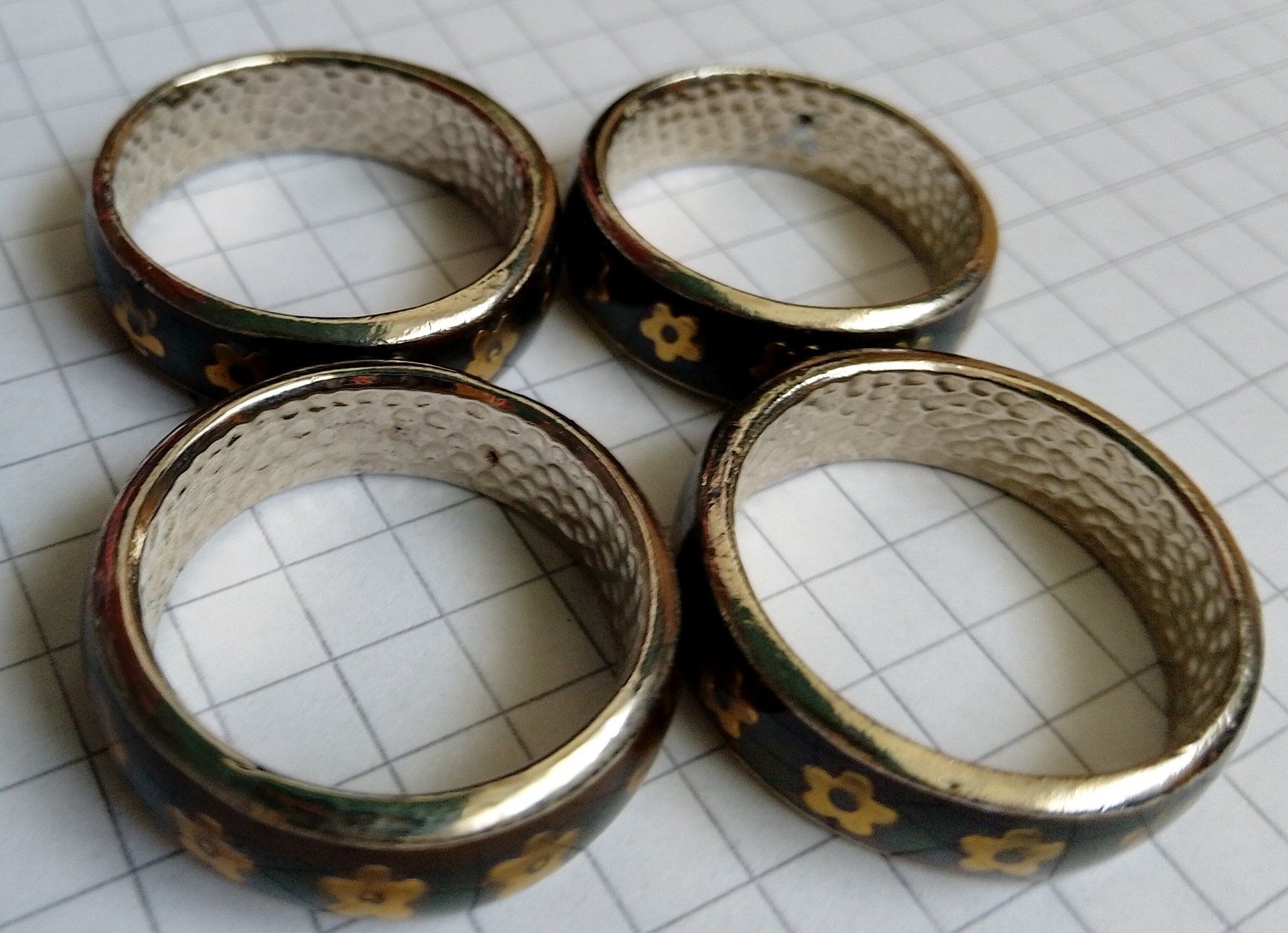 Anelli: Ring Set 4 Vintage Stimmungsring, Schmuck – Usato da Wohlen AG venduto da salamanderspielwaren 3