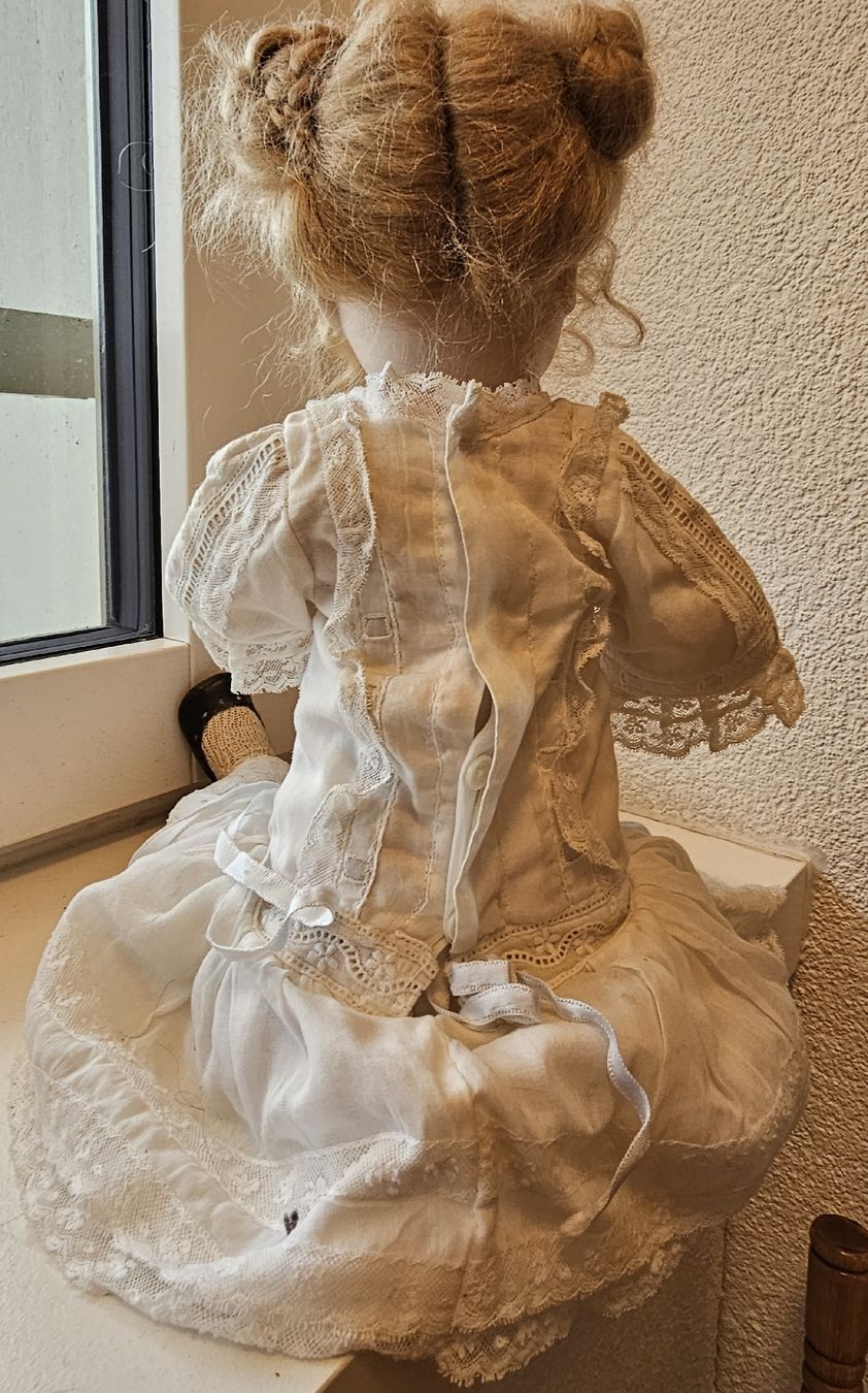 Puppen: WUNDERSCHÖNE ‘BRU J 94’ TOP ZUSTAND FÜR SAMMLER – Neu (gemäss Beschreibung) aus Laupen BE von AUSSIEGIRL1109 3
