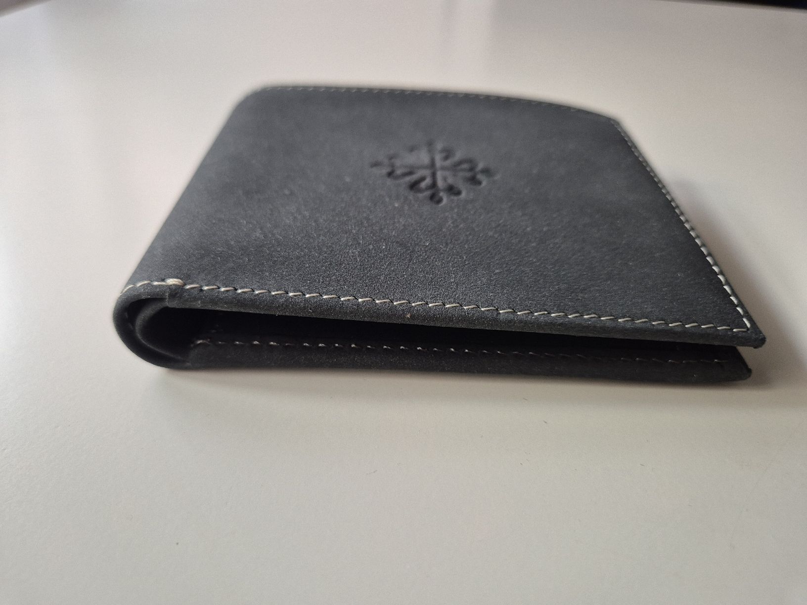 Patek Philippe Brieftaschen: Portefeuille Patek Philippe cuir  – Neu und originalverpackt aus Genève von Jouyt 1