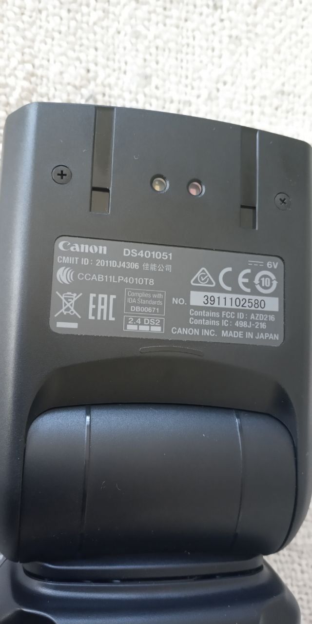 Canon Blitze: NEU Canon Speedlite 600EX-RT professioneller Aufsteckblitz – Gebraucht aus st.gallen von Strubili 2