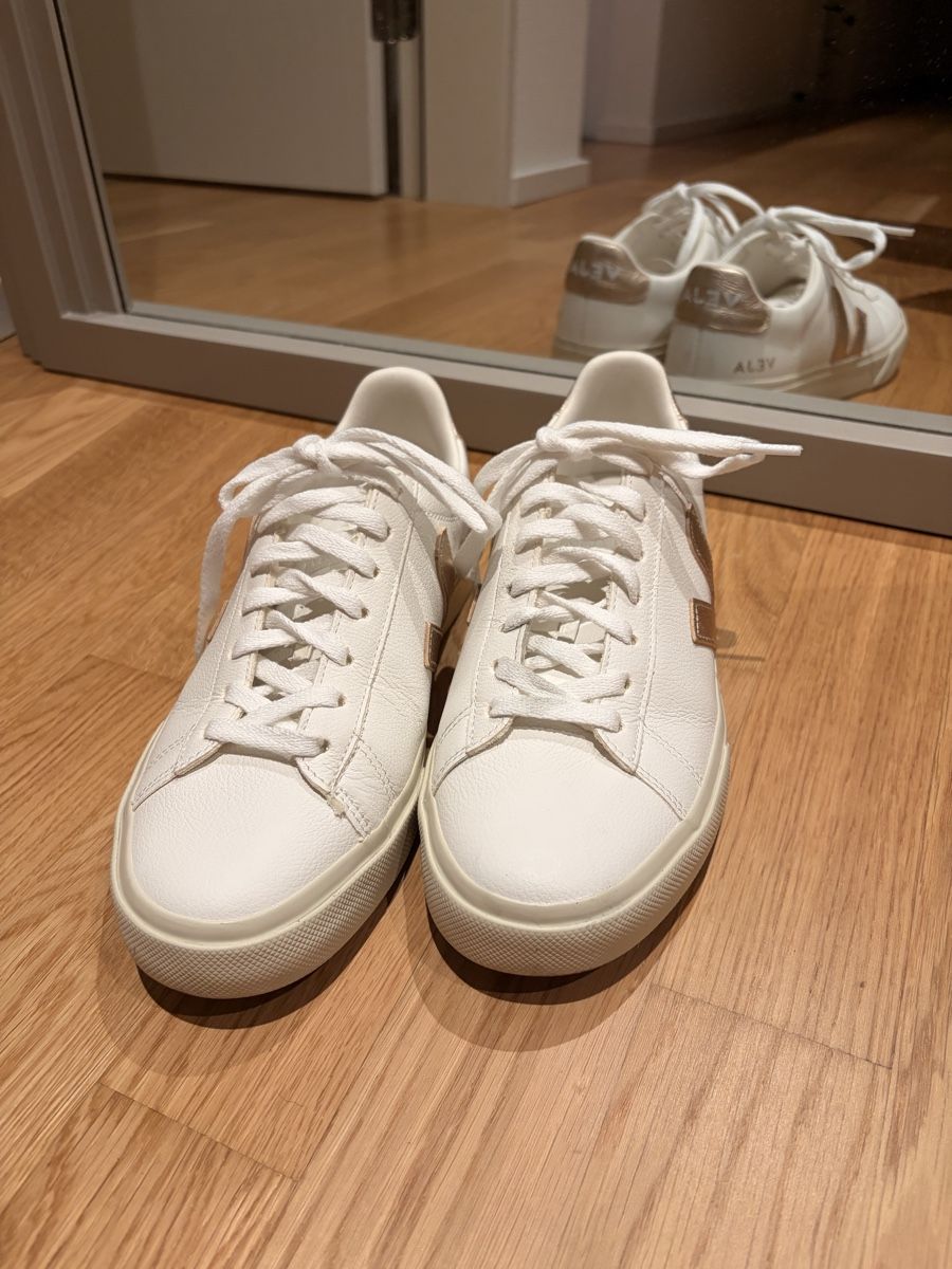 Veja Scarpe da donna: Veja Schuhe Grösse 40 - neuwertig – Nuovo (secondo la descrizione) da Zürich venduto da Sandraastoll 3