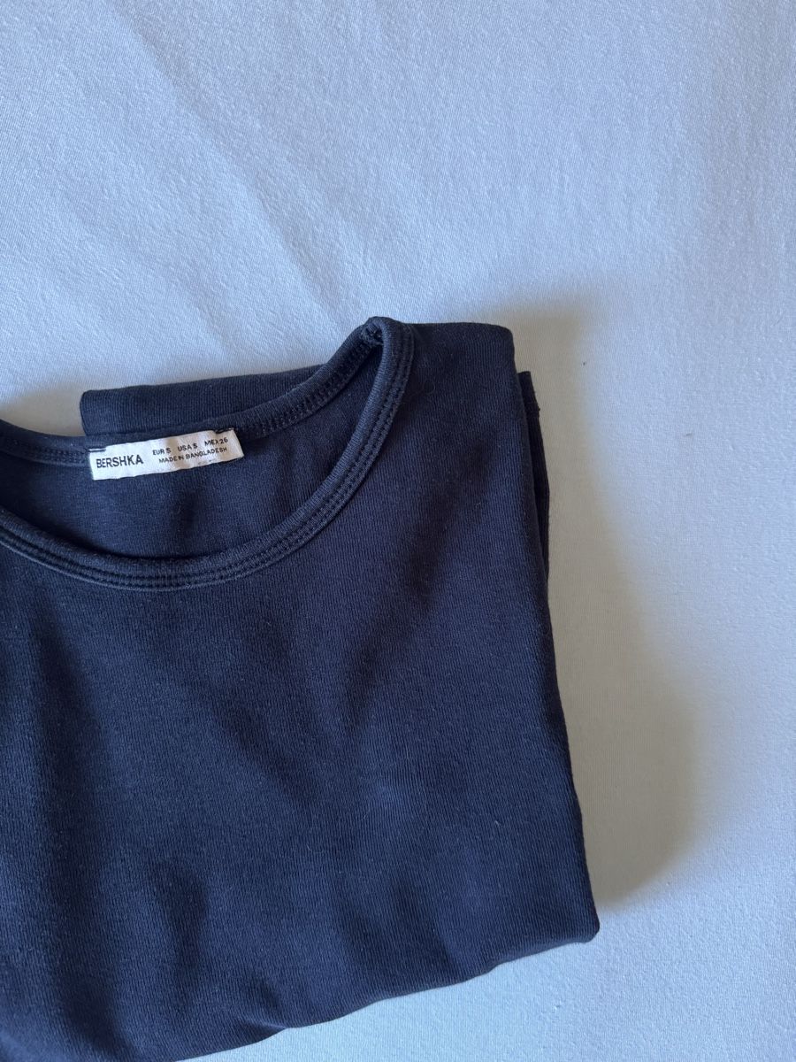 Bershka Tops: Pull – Gebraucht aus Yvorne von mel_wic 1