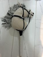 Steckenpferd beige mit Zaumzeug gebraucht
