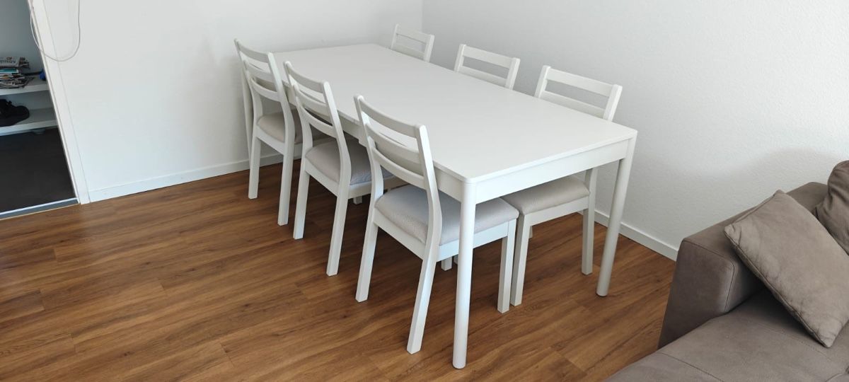 Set de table et chaises: TONSTAD Extendable Table 140/196x85 cm White – Neuf (Voir description) à Schwerzenbach par Thia 1