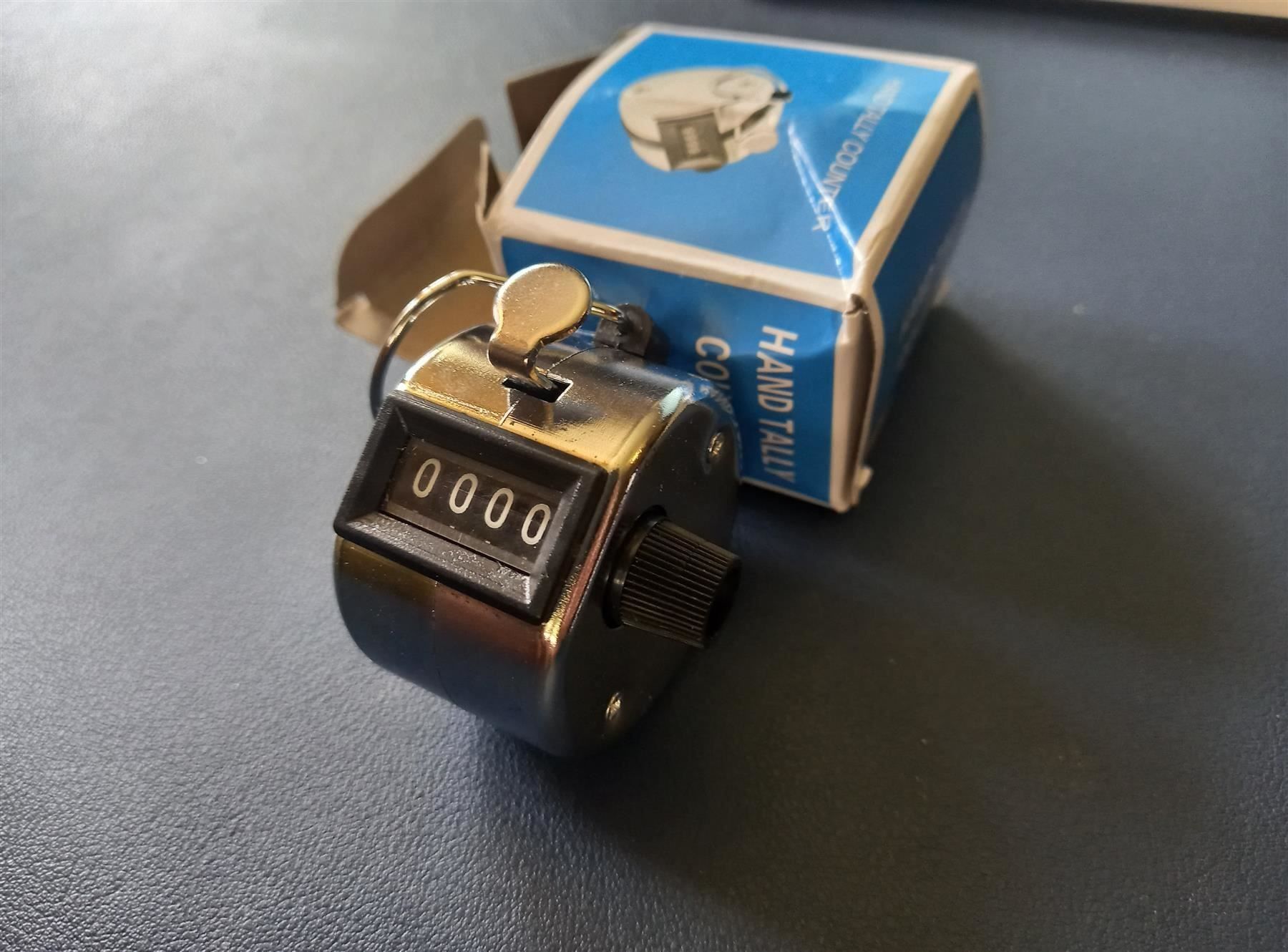 Tutti gli attrezzi: 4x Klick-Zähler - Compteur à clic – Nuovo e nell'imballaggio originale da Lausanne venduto da novastoris 4