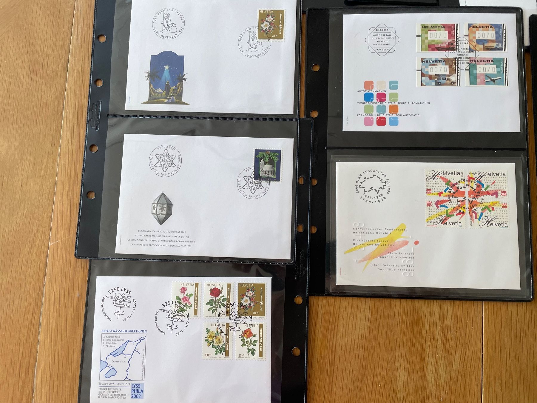 Tous les timbres: Cl. ALPES, B. Piccard, se tenant – D'occasion à Sonceboz-Sombeval par Comment2 7