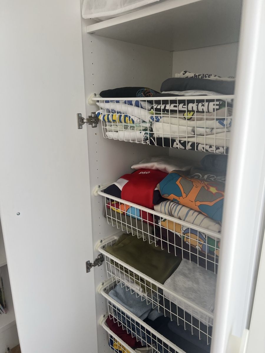 Ikea Armadi: KleiderSchrank – Nuovo (secondo la descrizione) da Landquart venduto da sum_lvl6 1