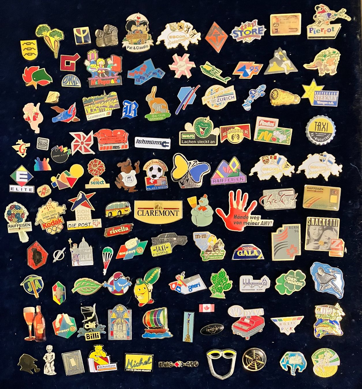 Placchette & Badge: ca. 100 Pin diverse Motive (9) – Usato da Basel venduto da djwwpp