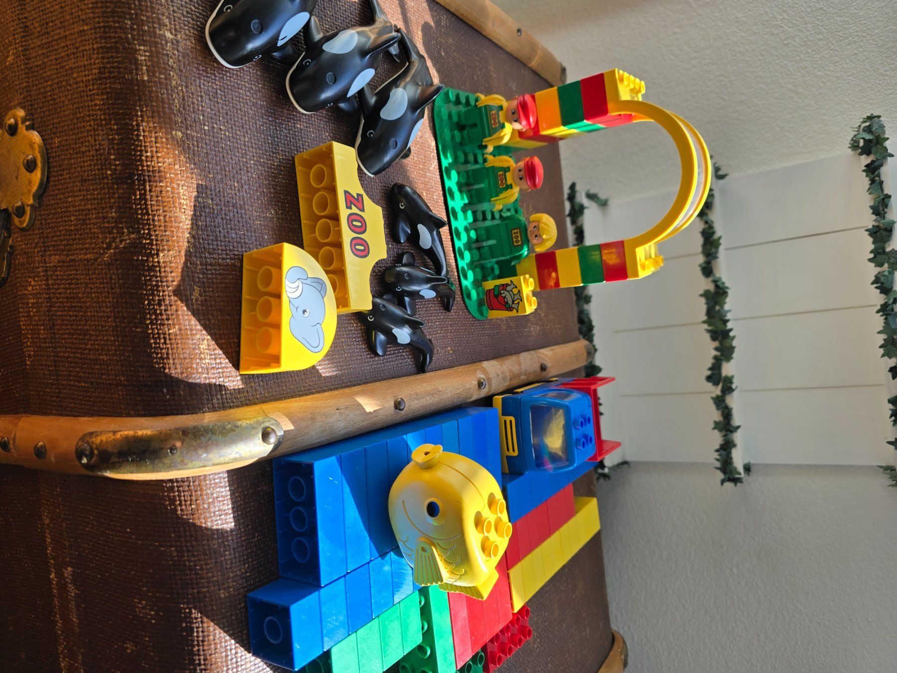 Duplo Baukästen: Lego Duplo Orca Robben Eisbär Zoo – Gebraucht aus Seewen SO von  6