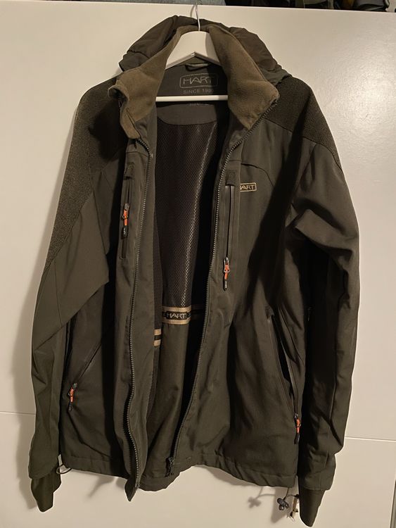 Jagd-Fleecejacke Mit Wildschwein-Motiv – Microfleece, Personalisierbar, Größe M – Mit Reißverschlusstaschen & Stehkragen
