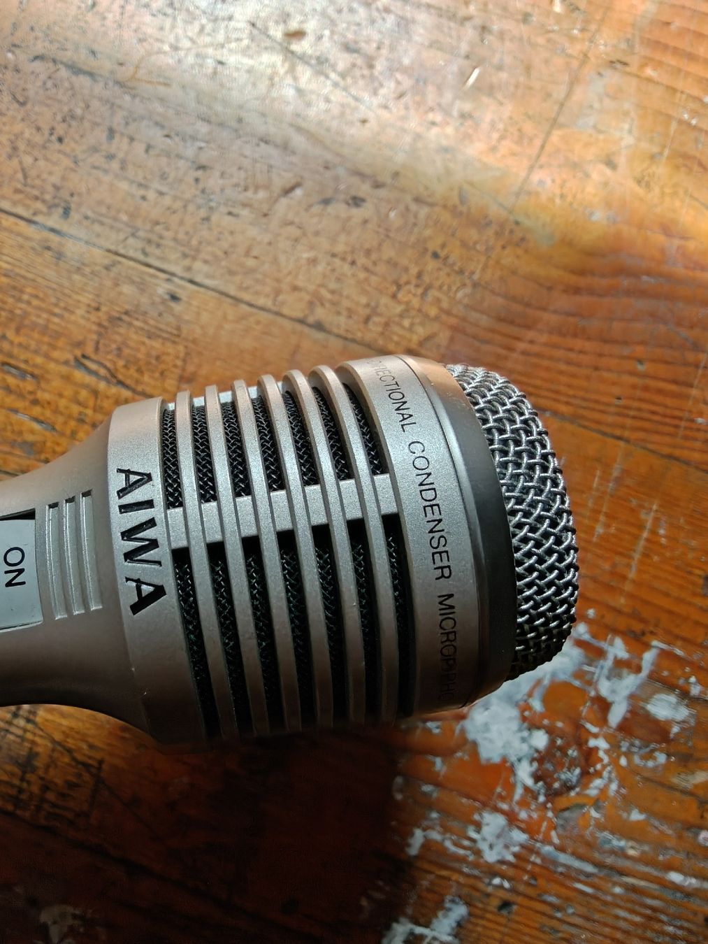 Aiwa Microfoni: AIWA Uni-directional Condenser Microphone mit Kabel – Usato da Oberkulm venduto da Ken_6bmj 2