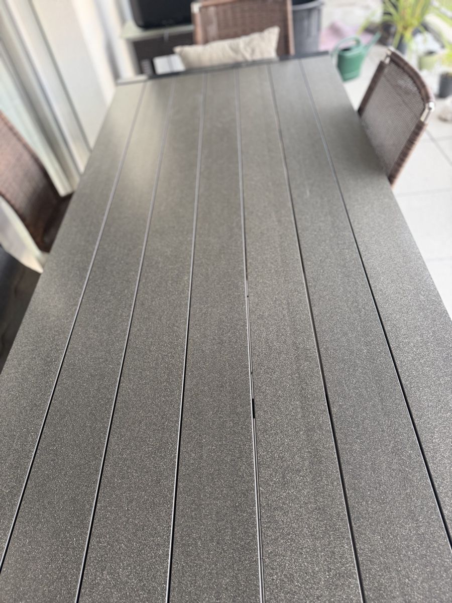 Tables: Gartentisch  – D'occasion à Lyss par KiS12 4