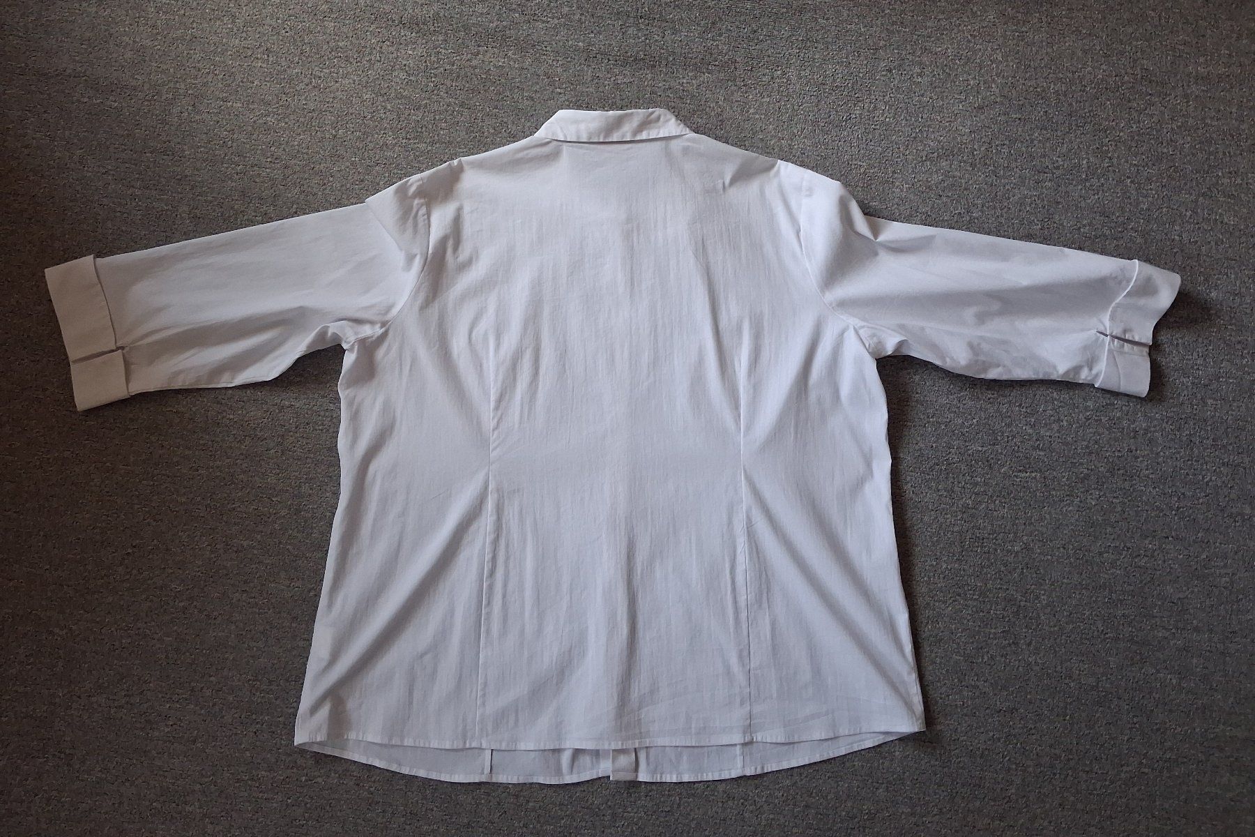 Blusen: Neue Bluse Damen, Hellblau, Gr.50, Baumwolle – Neu und originalverpackt aus Wald ZH von e8e 2