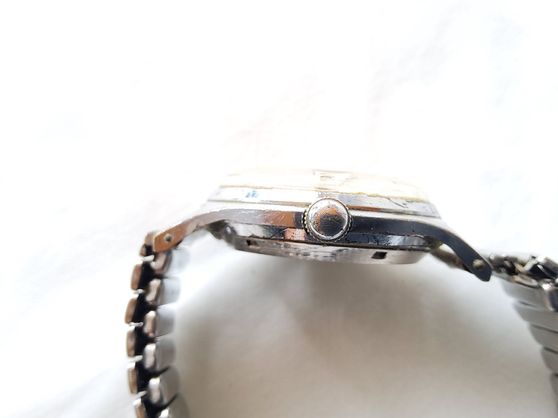 Orologi: Montre bracelet vintage automatic  – Usato da Malleray venduto da Broc-antique 5