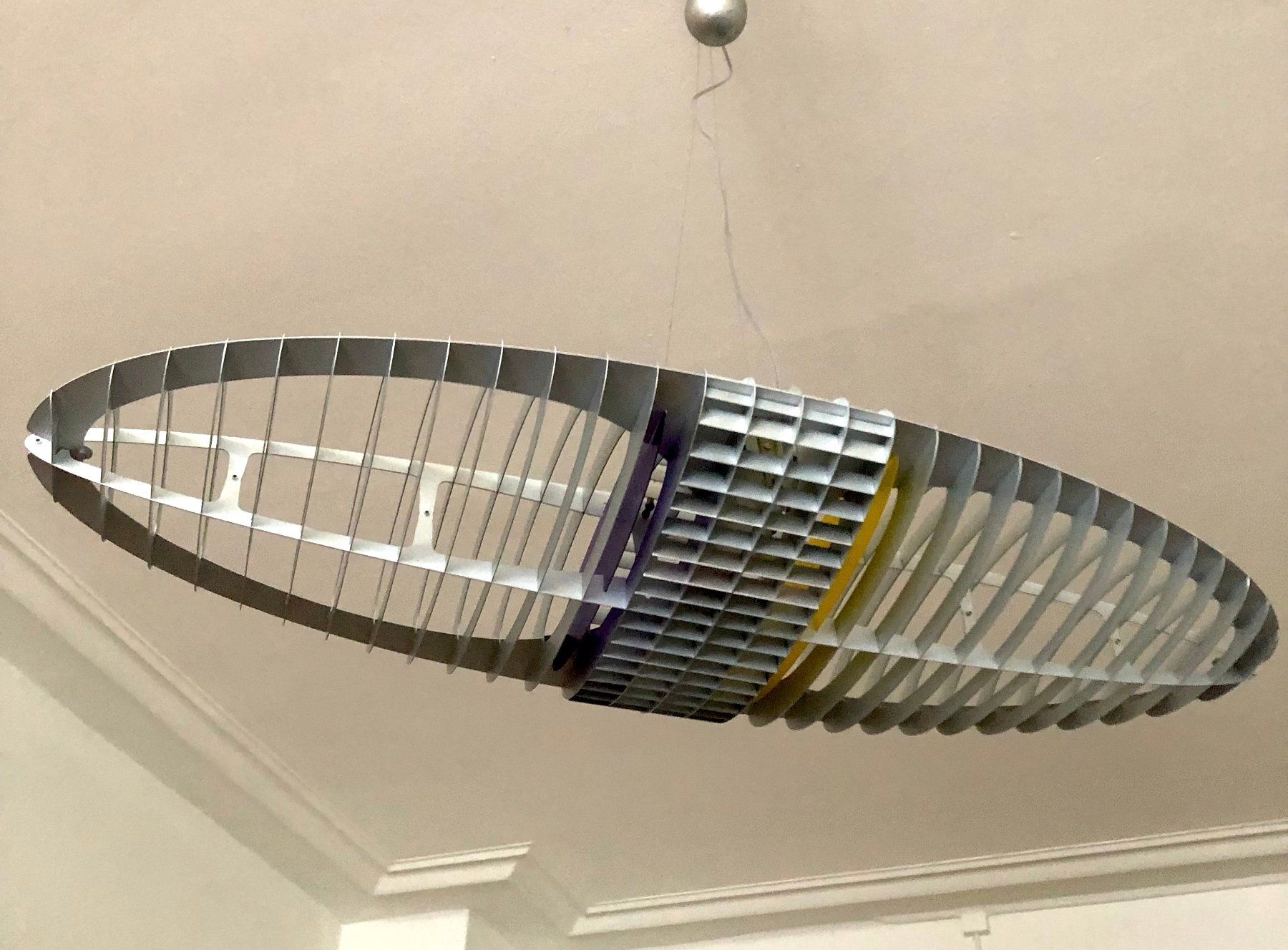 Luceplan Lampadari & plafoniere: Titania Lampe von Luceplan – Usato da Basel venduto da Krenit