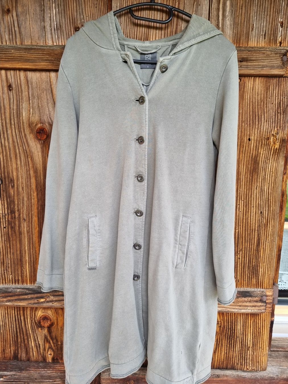 Nile Giacche: Nile Sweat Kapuzenjacke Gr S – Usato da Wattenwil venduto da flohdog