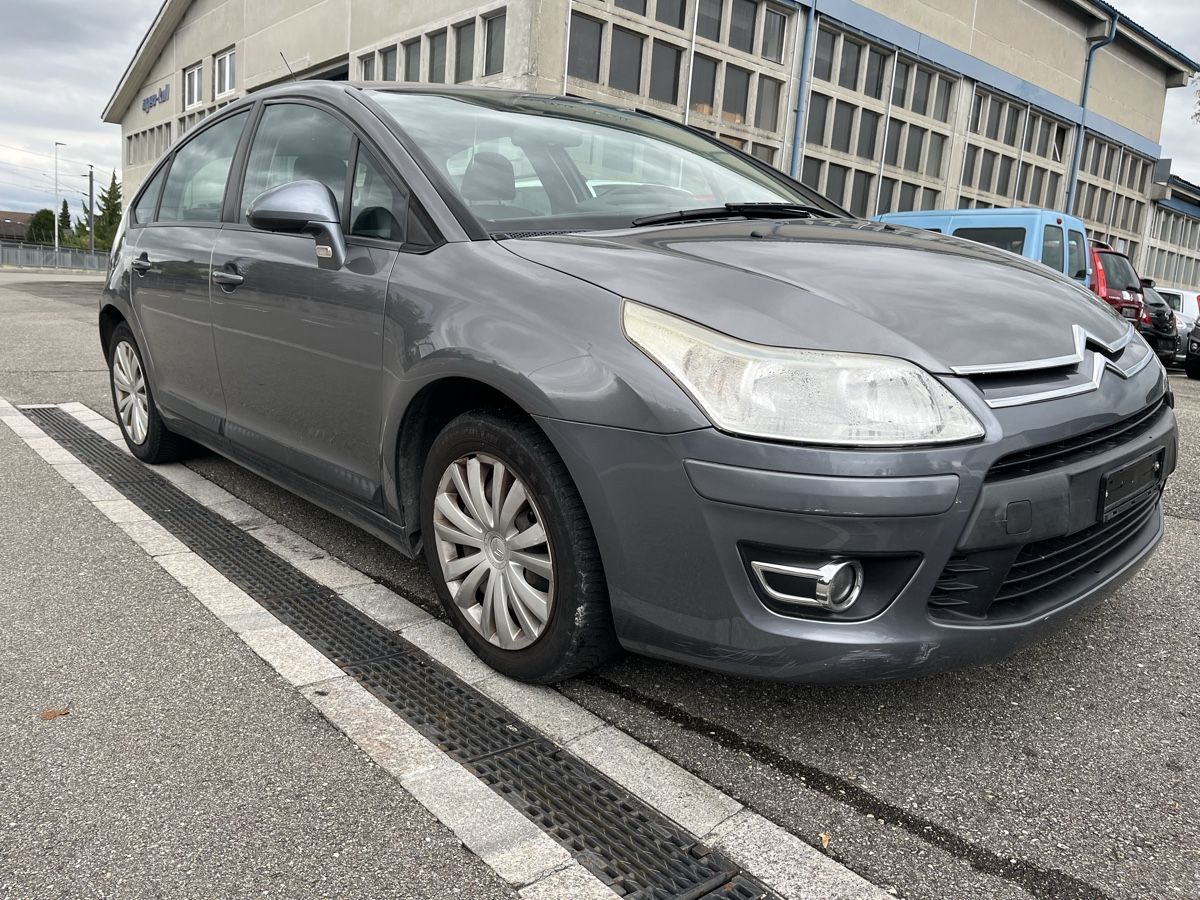 Citroën Automobili: CITROEN C4 1.6I – Usato da Solothurn venduto da Eszauto 1