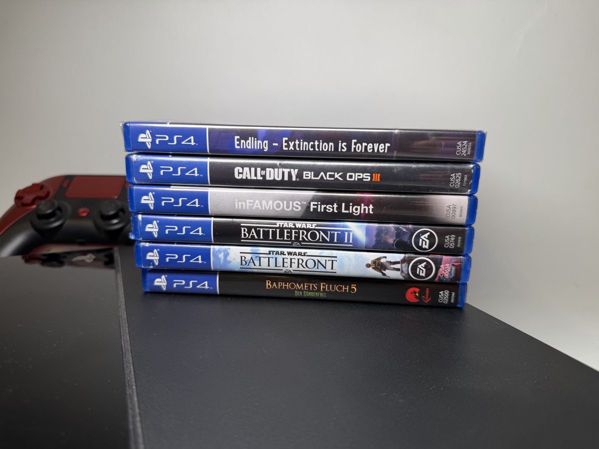 Sony Consoles: PS4 500GB + 2 Controller + 6 Spiele Komplettpaket – D'occasion à Rombach par vir_2dsd 5