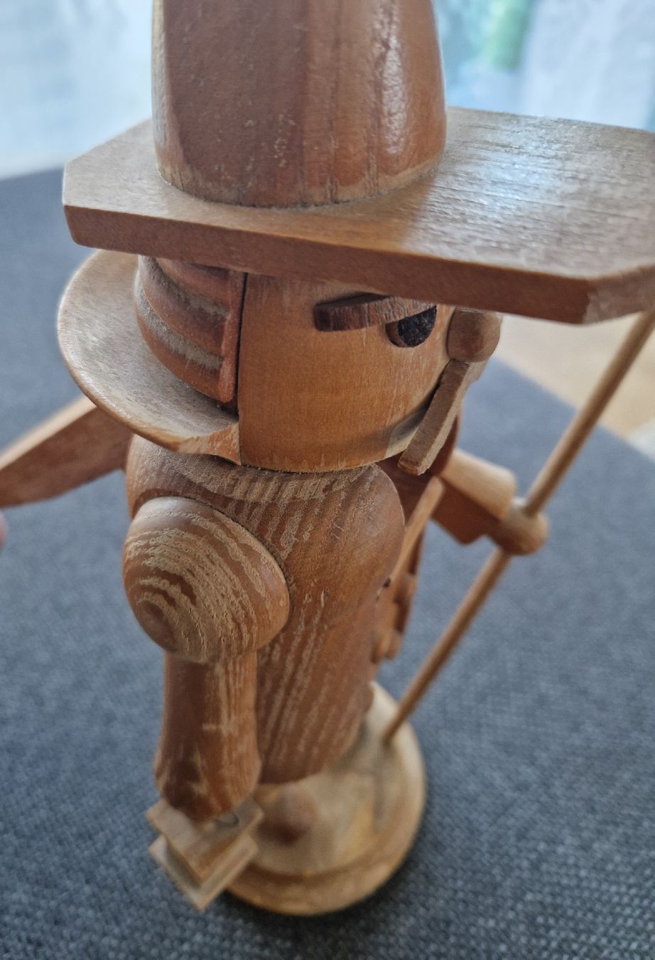 Statuette: Nachtwächter, Nussknacker, DDR/Erzgebirge, Dresden – Usato da Ebikon venduto da Donar50 2
