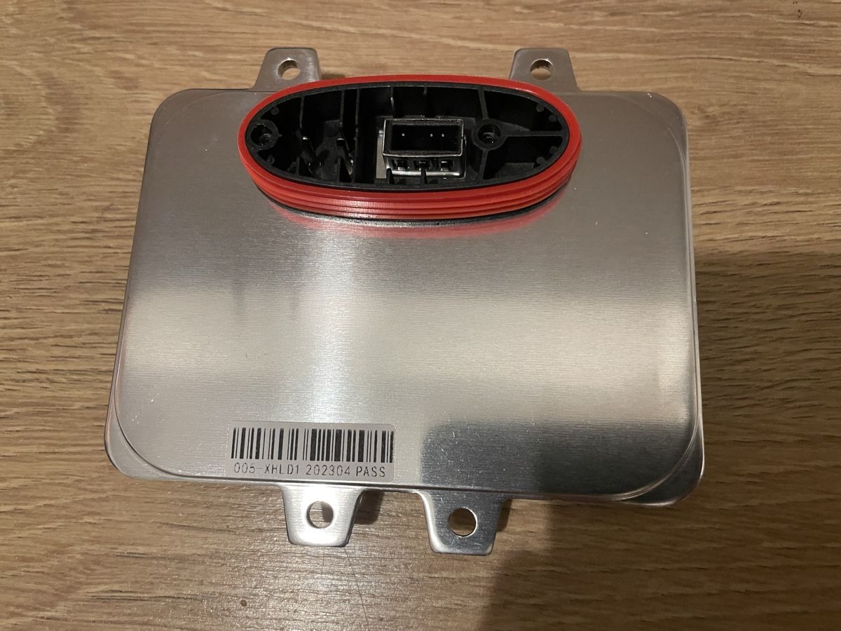 Volkswagen Tutti pezzi di ricambio auto: Ballast Xenon D1S 85V 35W 5DV 009 00000 Commande éclairage – Nuovo e nell'imballaggio originale da Denges venduto da Ricautomotive 1
