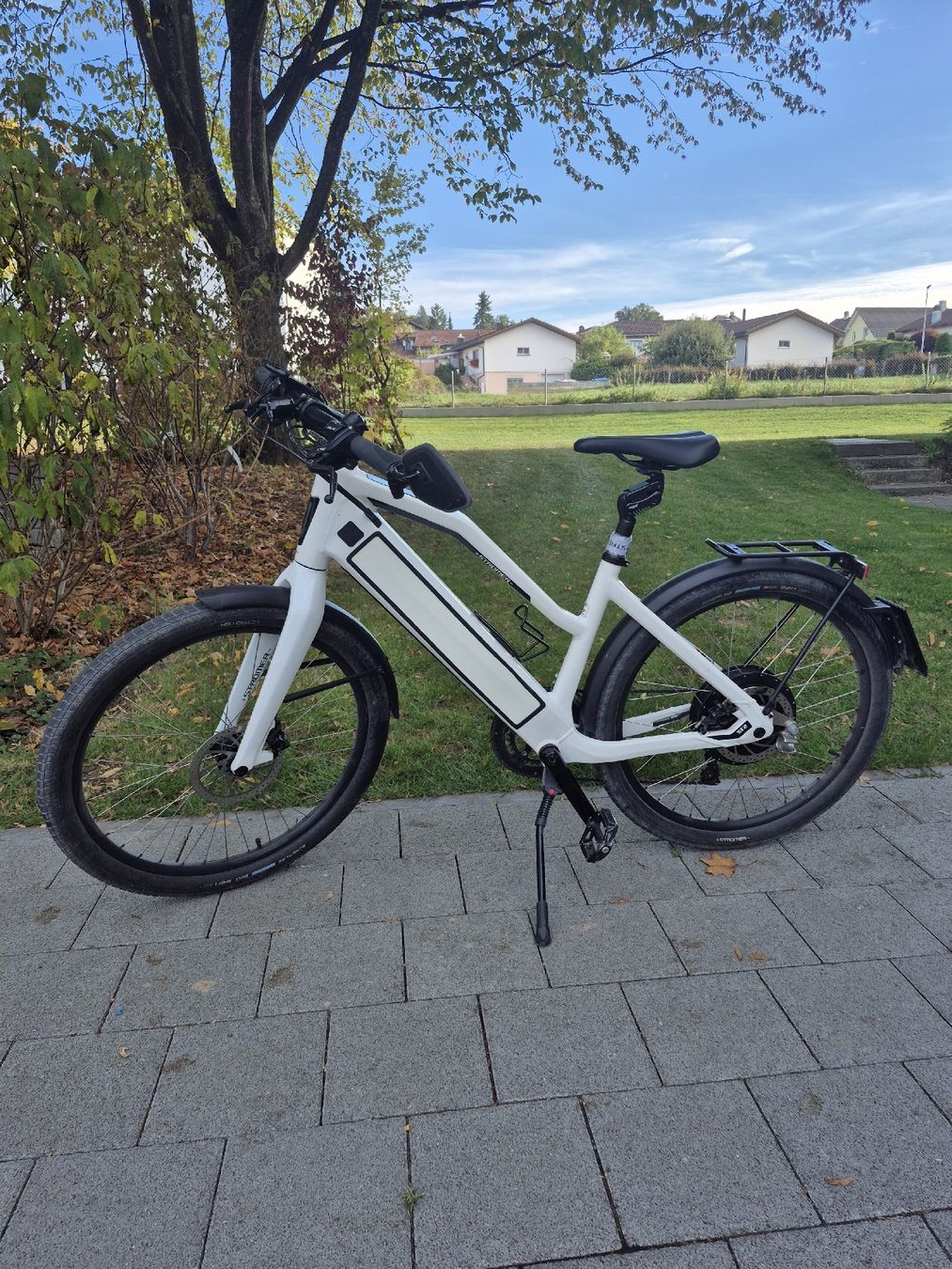 Stromer ST2 Comfort 45 km/h | 814 Wh | 17″ | Weiss (D'occasion) à ...