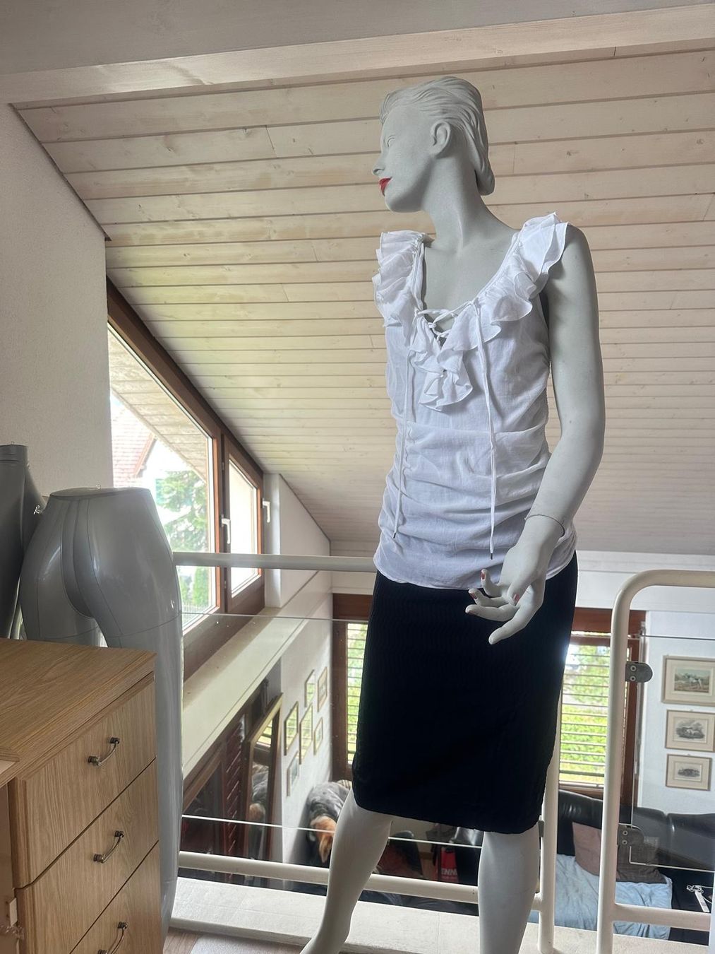 Pinko Camicette: Schöne Bluse von PINKO – Usato da Neuhausen venduto da Lechasseur 1