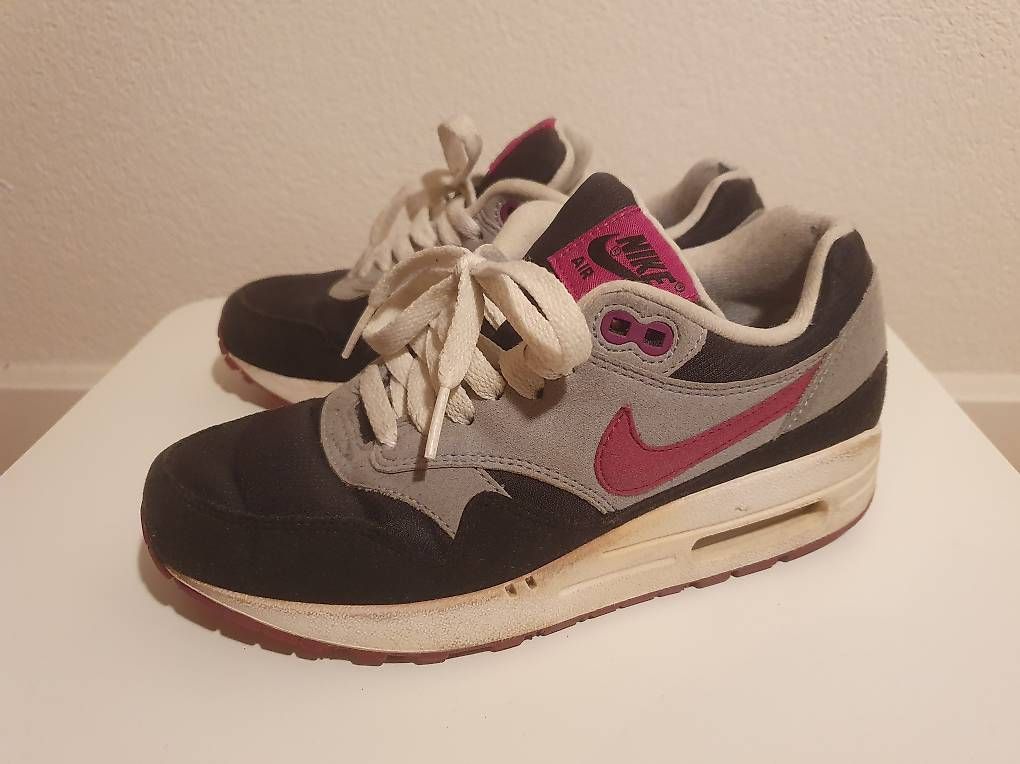 Nike Chaussures hommes: Nike Air Max 1 "2012" / Grösse 36.5 – D'occasion à Bern par PH85BE