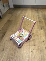 Hübscher Lauflernwagen aus Holz mit Bauklötzen, Top!