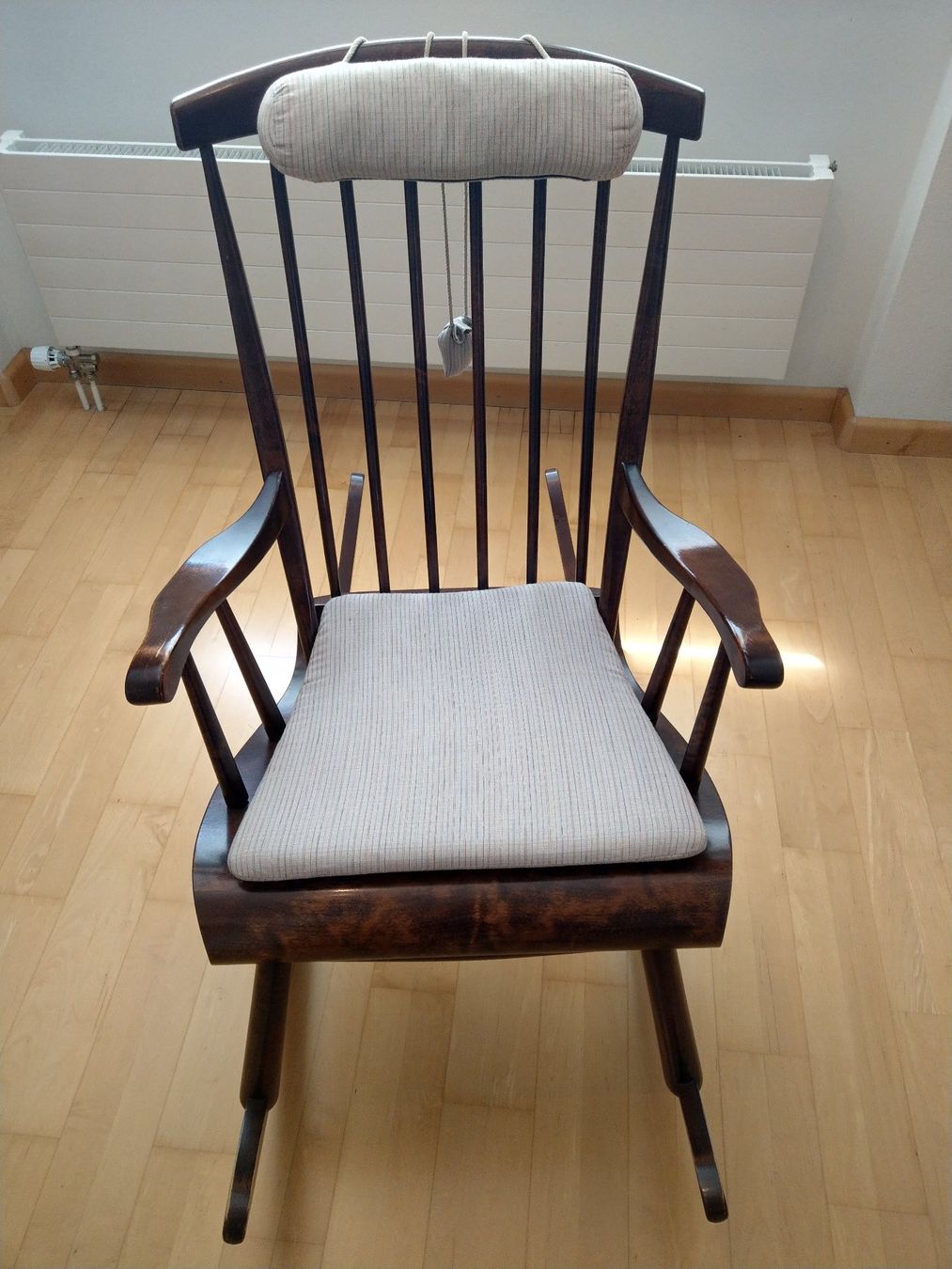 Sedie: Vintage Schaukelstuhl – Usato da Bottmingen venduto da Not2much 2