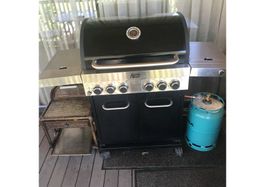 barbecue à gaz Jamie Oliver 100 CHF