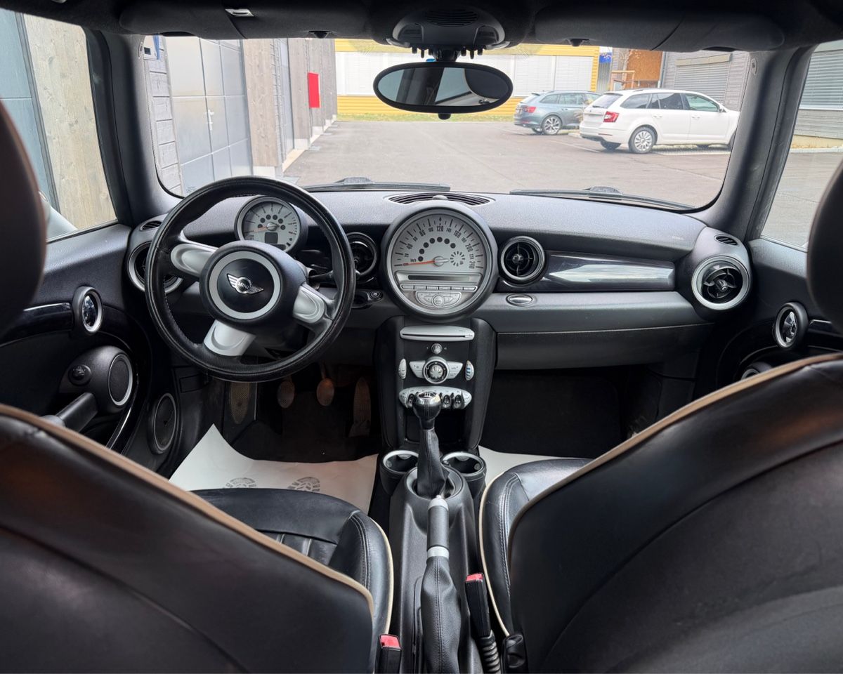 Mini Autos: Mini Cooper R56 Pepper Version  – D'occasion à Bolligen par jeganathan 6