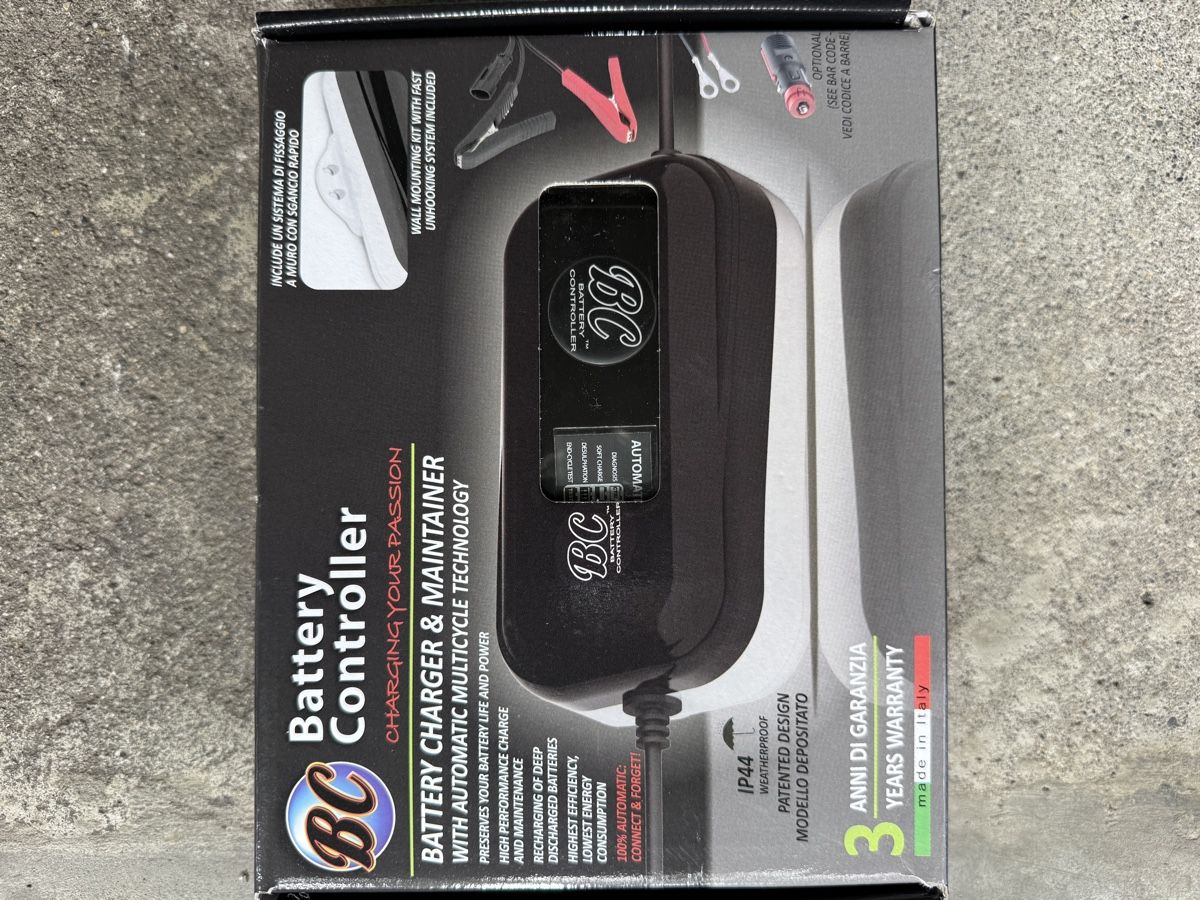 Caricabatterie: Chargeur de batterie BC Battery Controller Junior 6 V/12 V – Usato da Onex venduto da mojo1290