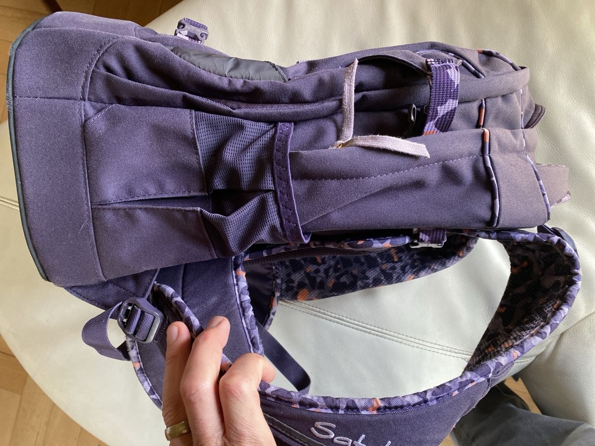 Satch Zaini: Satch Schulrucksack für Primarschule – Usato da Cham venduto da Ignifer 6