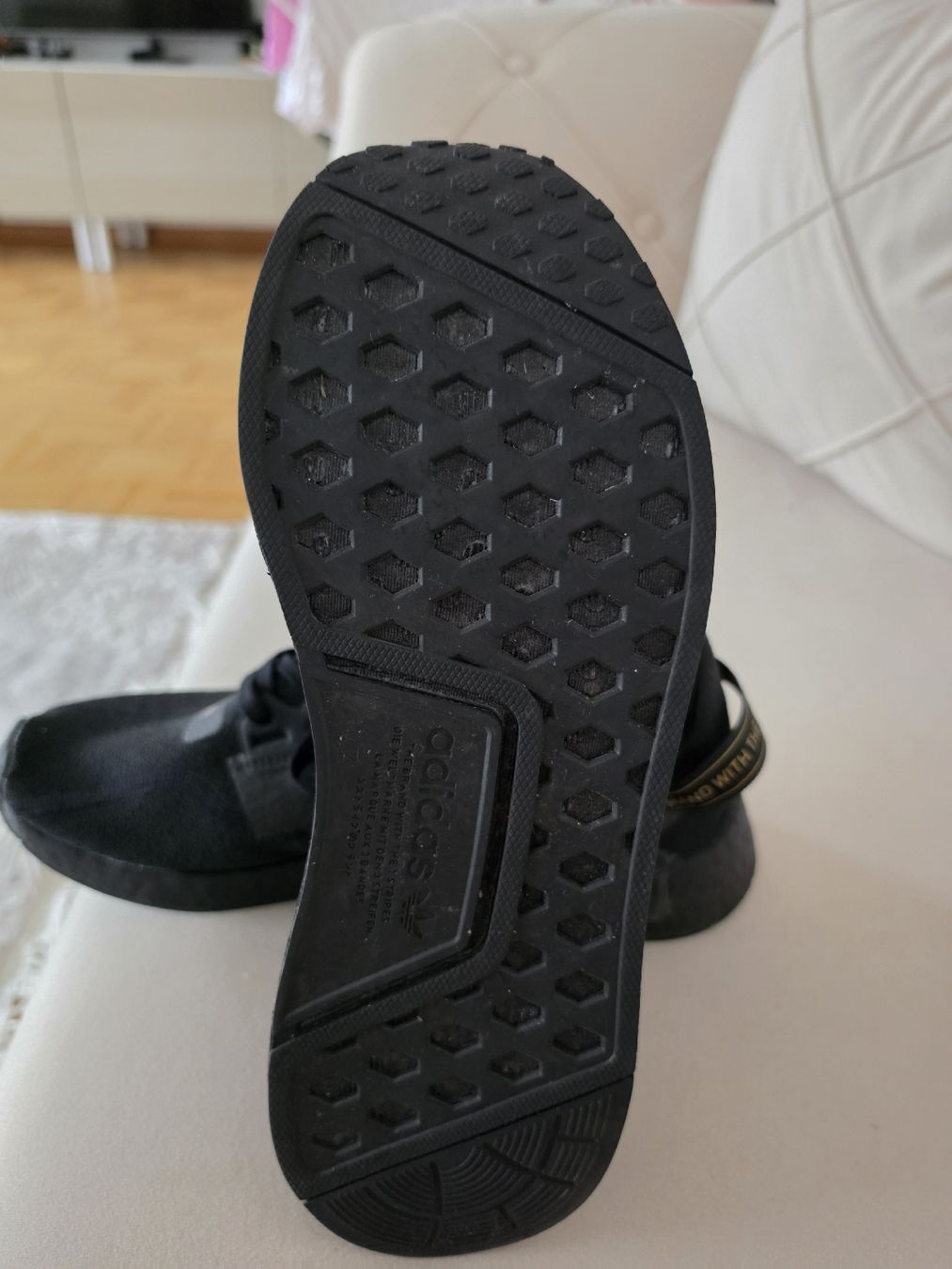 Adidas Herrenschuhe: Adidas Herrenschuhe – Gebraucht aus Niederhasli von Fate2905 1