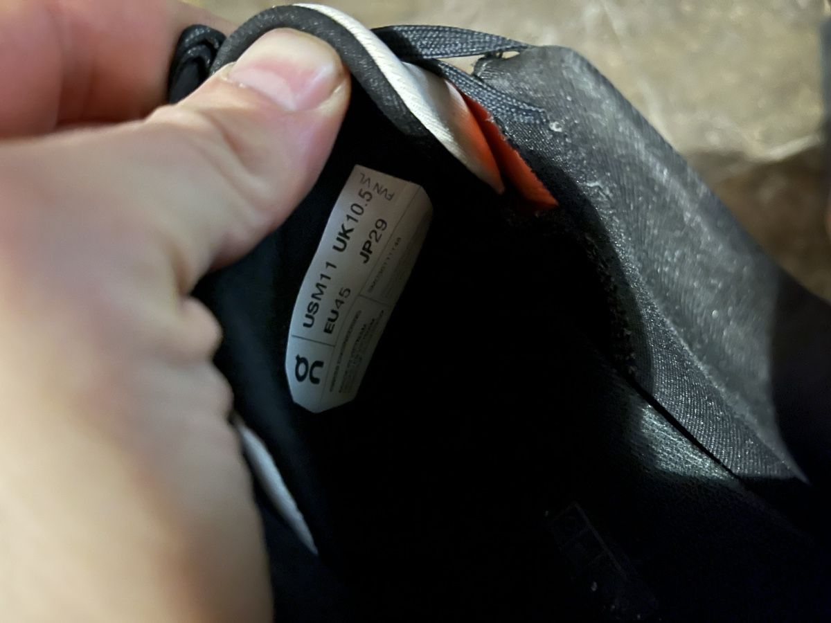 Scarpe da uomo: On Cloudstratus 3 45 – Usato da Gockhausen venduto da Turmfalken 5