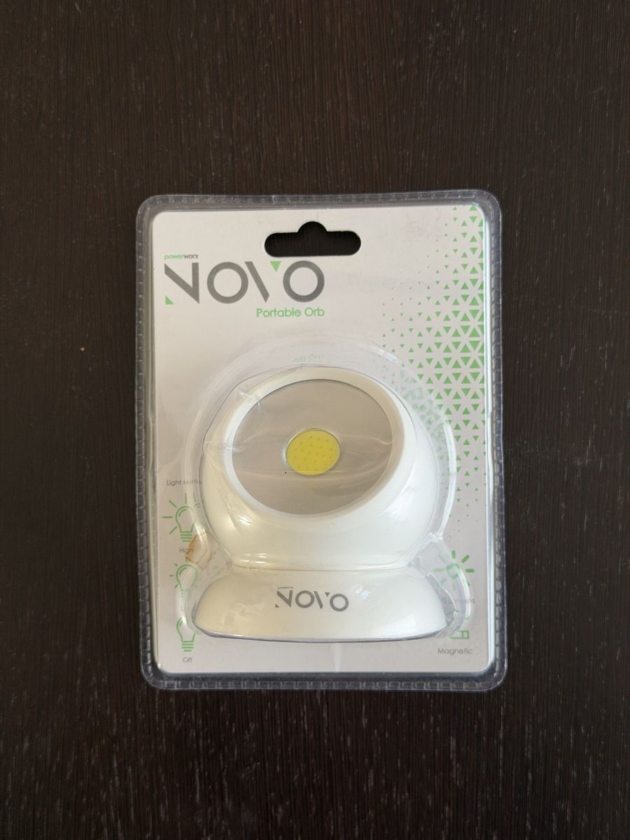 Lampade: Nuova lampada LED portatile Nuova  – Nuovo e nell'imballaggio originale da S. Pietro venduto da pap_nd2w