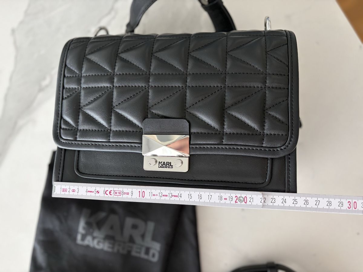 Karl Lagerfeld Sacs femmes: KARL LAGERFELD Ledertasche – Neuf (Voir description) à Zug par cvTrex 5