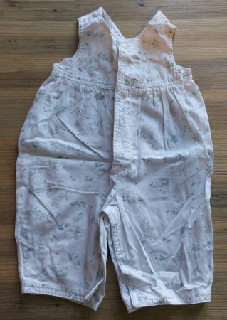 Baby Strampler Blumenmuster Grösse 68 Petit Bateau