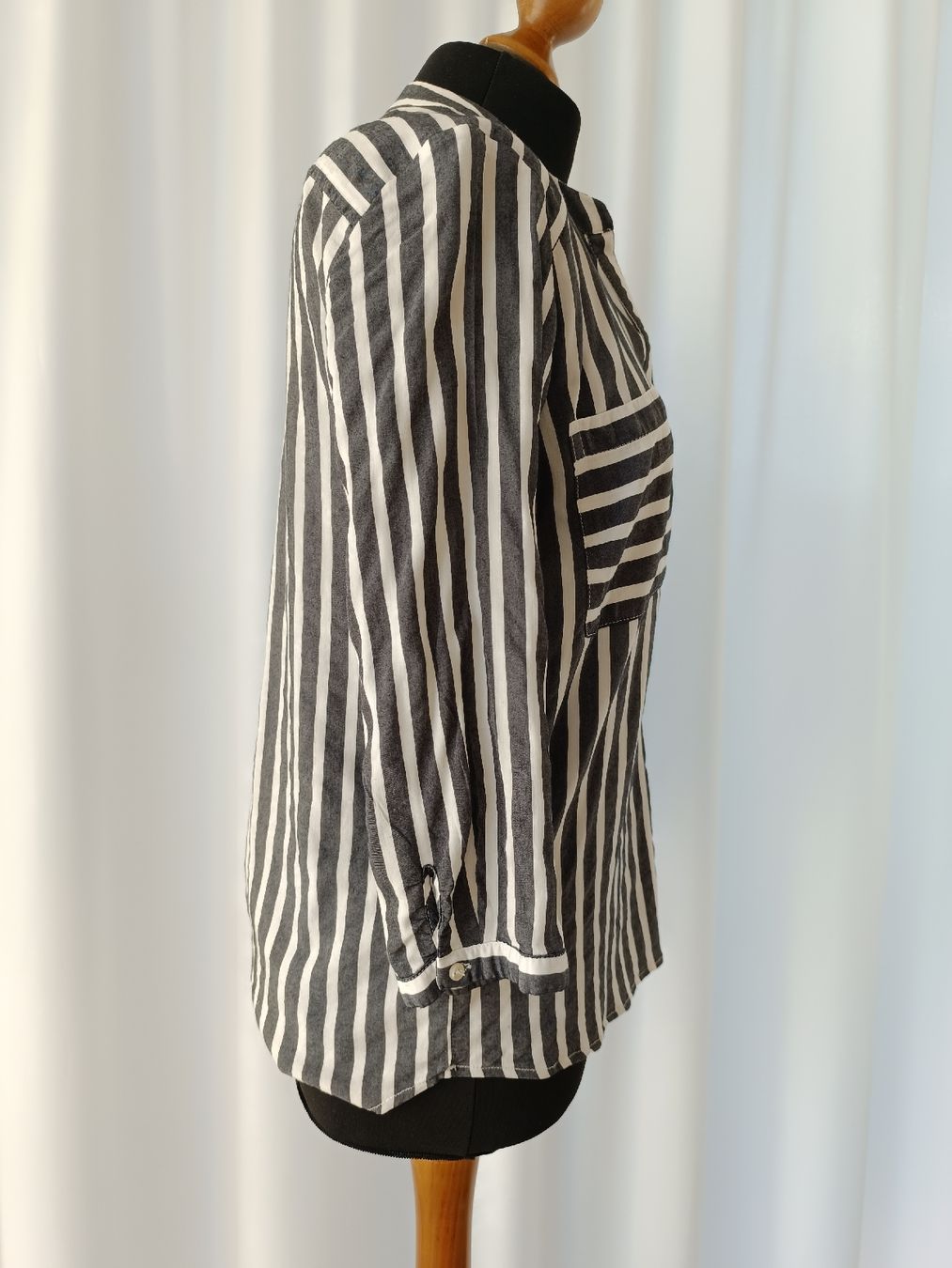 Only Blusen: Bluse gestreift von ONLY – Gebraucht aus Wolfwil von SecondOwner 1