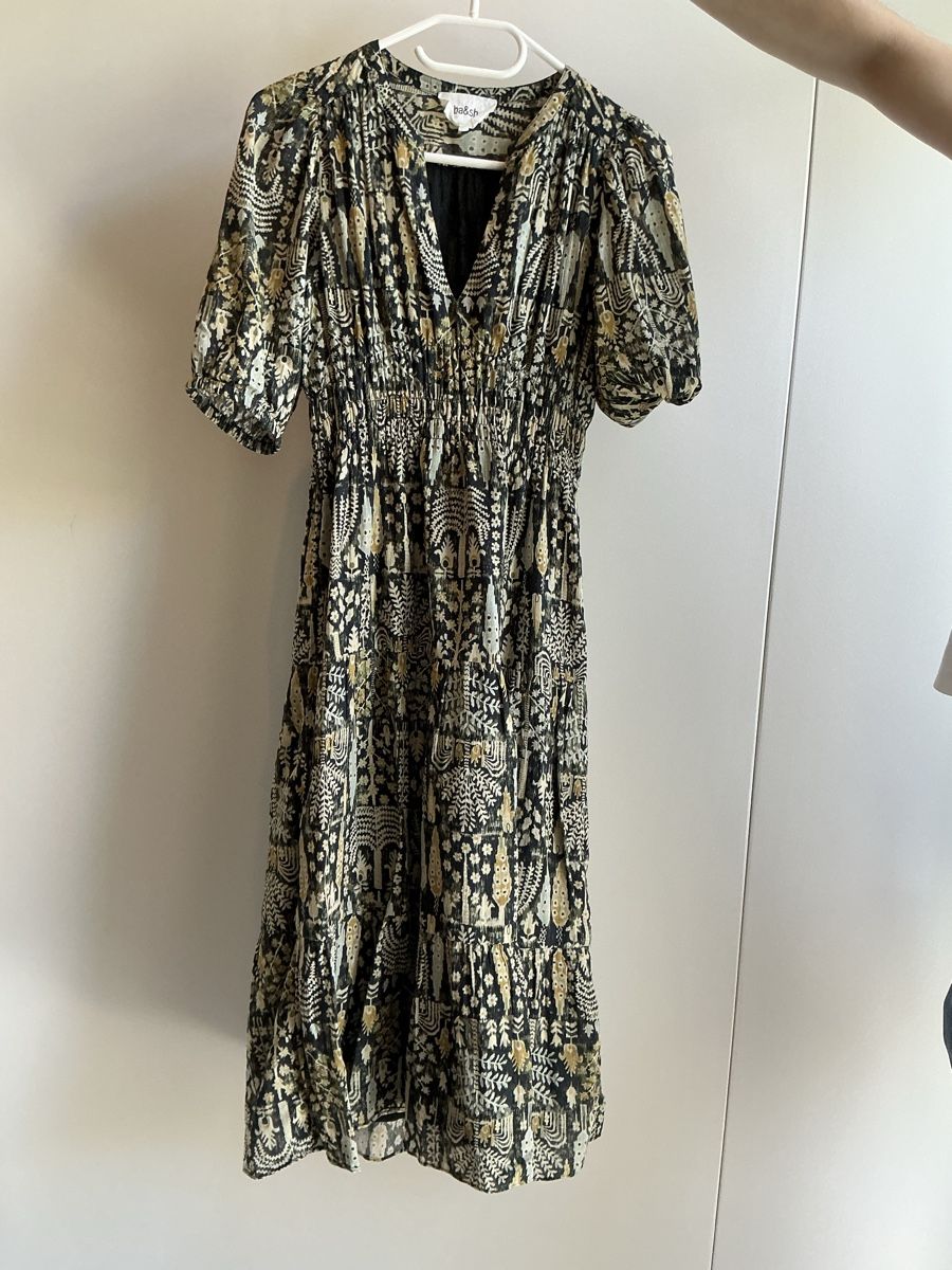 Ba&Sh Vestiti: Schönes Kleid von ba&sh – Usato da Zürich venduto da lukasg.meier