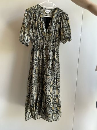 Schönes Kleid von ba&sh