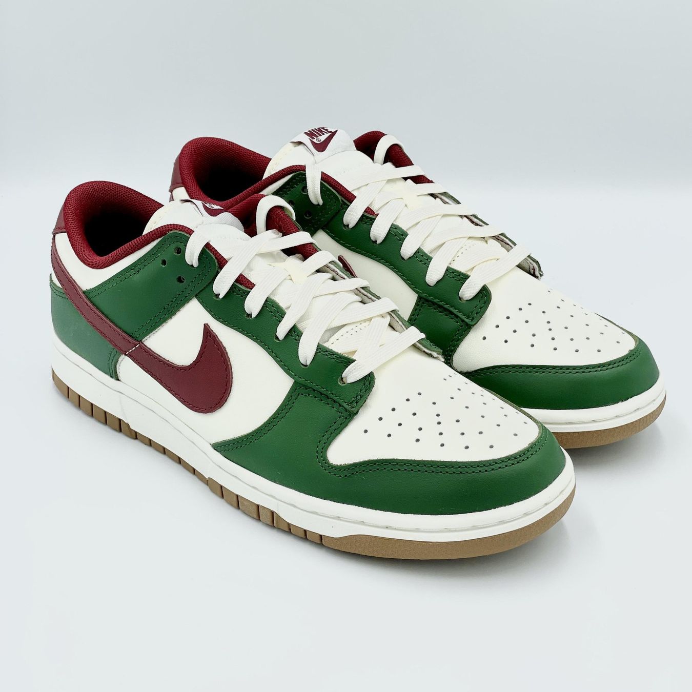 Nike Scarpe da uomo: Nike Dunk Low Gorge Green EU 41 – Nuovo e nell'imballaggio originale da Erlinsbach venduto da sasneakers