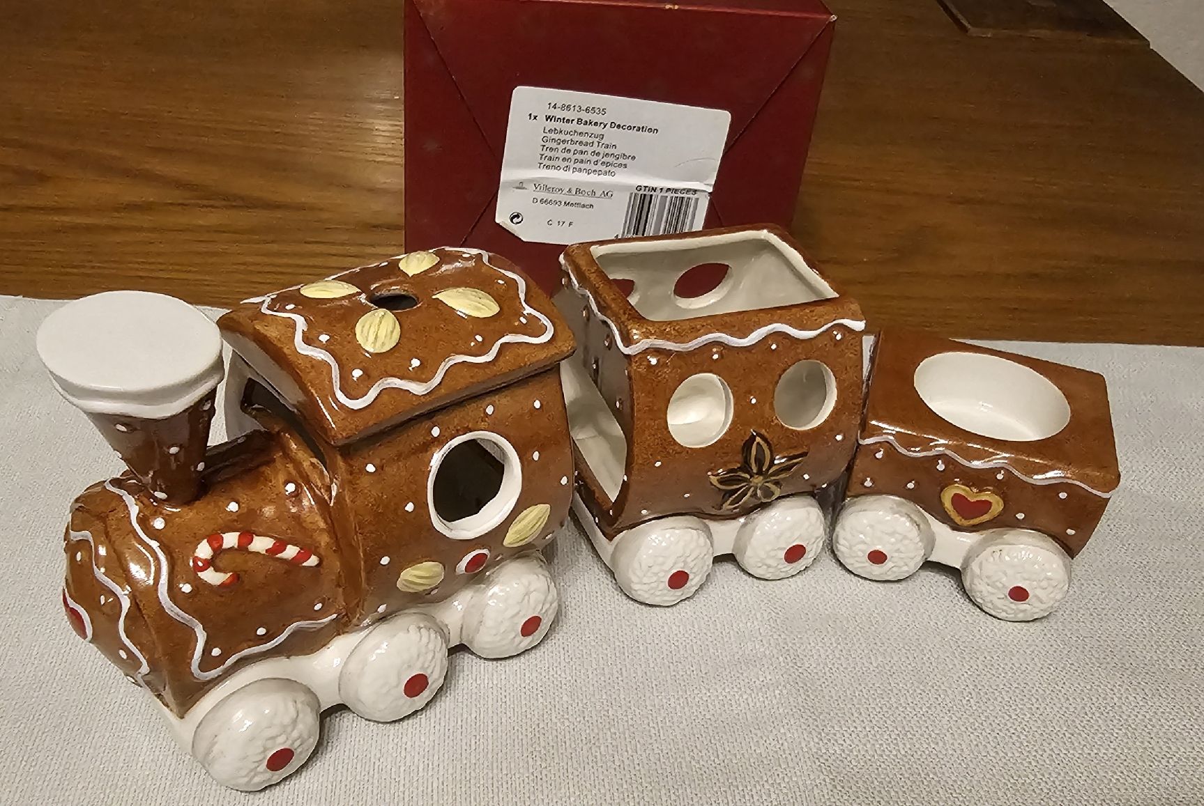 Villeroy & Boch Portacandele: Villeroy & Boch Winter Bakery Lebkuchenzug – Nuovo (secondo la descrizione) da Biel/Bienne venduto da crima